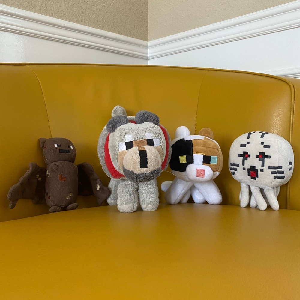 Minecraft Plush Toy Set - Brown, Gray, White
